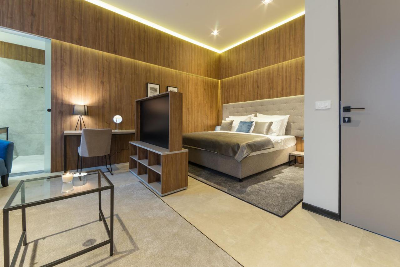 Апартаменти Dezman Luxury Center Загреб Екстер'єр фото